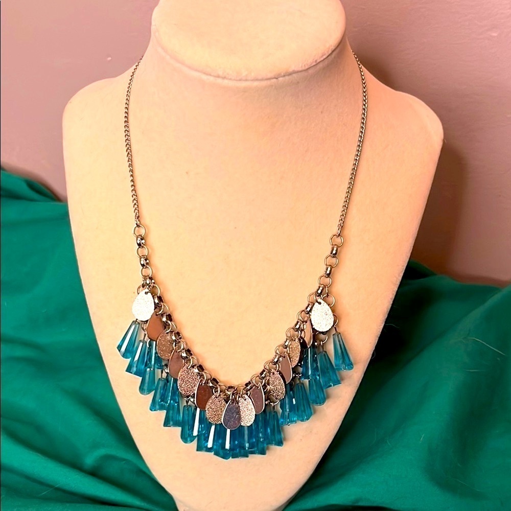Charming charlie’s sparkling blue, and silver necklace